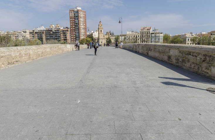57 - Valencia - puente de Serranos